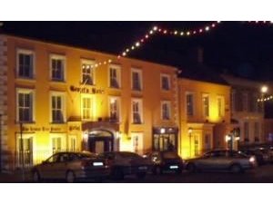 Damer Court Hotel