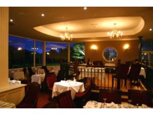 Lake Hotel