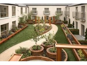 Westport Plaza Hotel